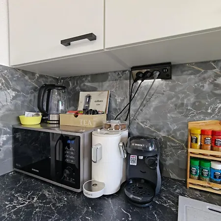 公寓 Modern Neuburg 79 - Neu - 3 - 6 Separate Betten, Ausgestattet, Smart Tv, Wi-fi Balkon 多瑙河畔诺伊堡